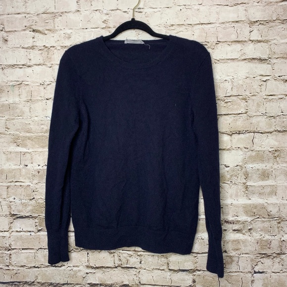 Everlane Sweaters - Everlane 100% Cashmere Navy Crew neck Sweater L